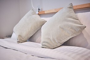 Princess Green - Portrush by the Sea