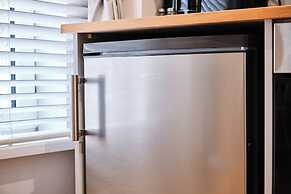 Princess Green - Portrush by the Sea