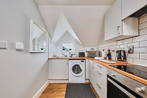 Princess Green - Portrush by the Sea