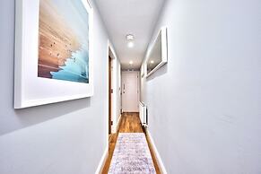 Princess Green - Portrush by the Sea