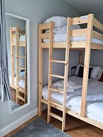 Princess Green - Portrush by the Sea