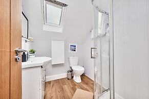 Princess Green - Portrush by the Sea