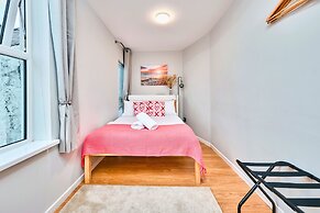 Princess Green - Portrush by the Sea