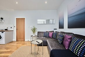 Princess Green - Portrush by the Sea