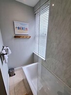 Princess Green - Portrush by the Sea