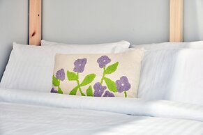 Princess Green - Portrush by the Sea