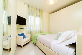 Estate4home- L'Onda Viola