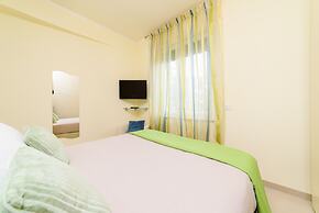 Estate4home- L'Onda Viola