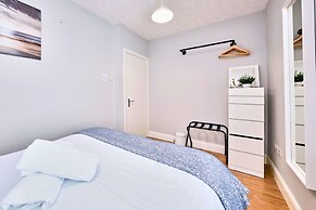 Golf Terrace - Portrush by the Sea