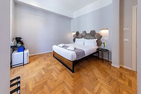 Carrara24