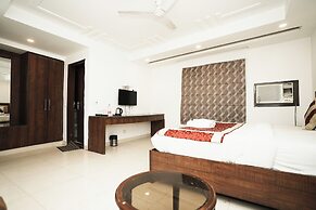 Hotel Peridot Near IGI Delhi Airport