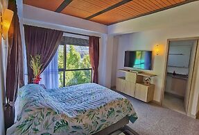 Descanso bajo la Piedra