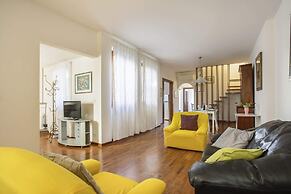 Florence Apartment-hosted by Sweetstay