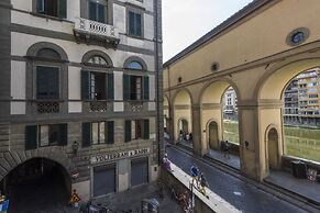 Vasari Suite Florence-hosted by Sweetstay