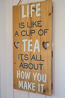 The Hideaway Hut - 1 Bed Shepherds Hut - Hereford