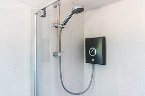 The Hideaway Hut - 1 Bed Shepherds Hut - Hereford