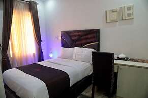 Treasureland Cottage