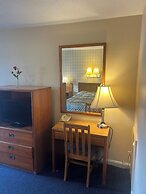 Budget Host Alexandria