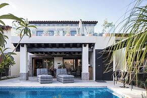 Escape to Private & Safe 5Bed with Pools