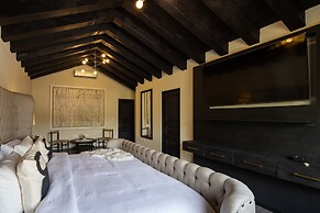 Escape to Private & Safe 5Bed with Pools