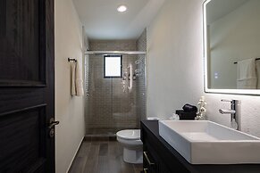 Escape to Private & Safe 5Bed with Pools