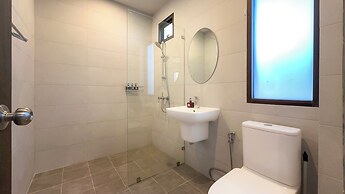 Garden bungalows 4br with private pool