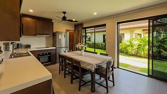 Garden bungalows 4br with private pool