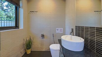 Garden bungalows 4br with private pool