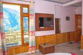 Cafe Saffron & Cottages