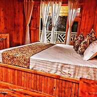 Cafe Saffron & Cottages