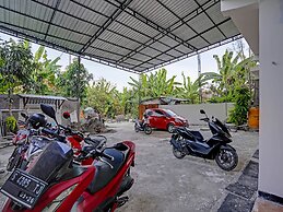 OYO 91653 Grand Syariah Hagawa Lamongan Near SPORT CENTER LAMONGAN