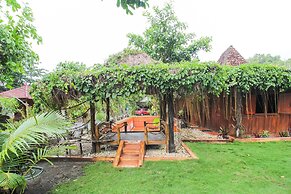 OYO 92083 Lailik Gilang Guesthouse