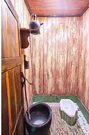 OYO 92083 Lailik Gilang Guesthouse