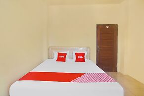 OYO 91755 Priska Kost Dan Homestay