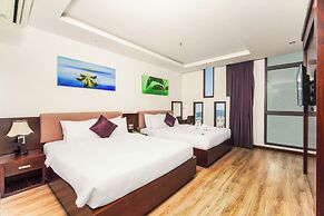Golden Sun Hotel
