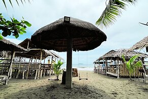 Half Moon Village and Beach House