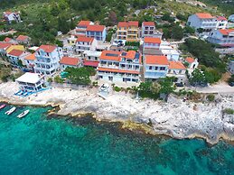 Apartments Mario Tudor