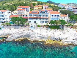 Apartments Mario Tudor