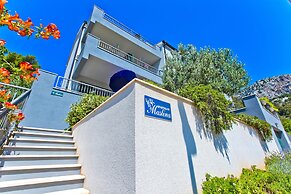 Apartments Maslina