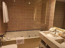 La Menara Hotel & SPA