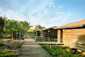 Pangarh Lake Retreat