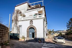 Estate4home- Villa Lina