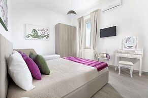 Estate4home- Villa Lina