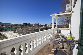 Estate4home- Villa Lina