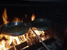 Captivating 4-bed Chalet Las Casitas en el Aire