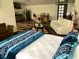 Captivating 4-bed Chalet Las Casitas en el Aire