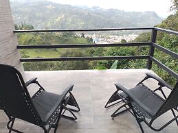 Captivating 4-bed Chalet Las Casitas en el Aire