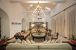 42 Lighthouse Street