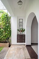 42 Lighthouse Street