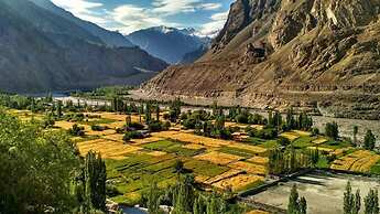 The Ladakh Summer Camp